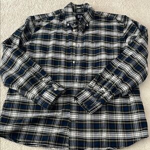 GAP Blue and White Casual Button Down Shirt